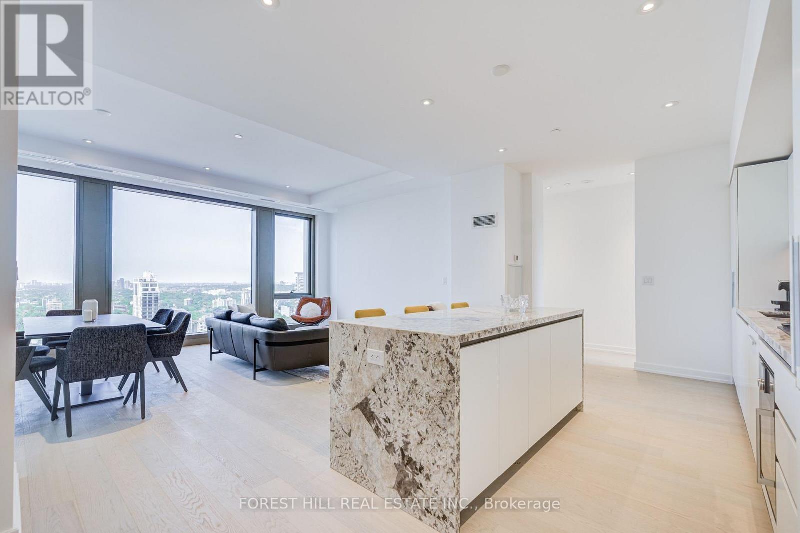 2202 - 1315 BAY STREET, Toronto, Ontario