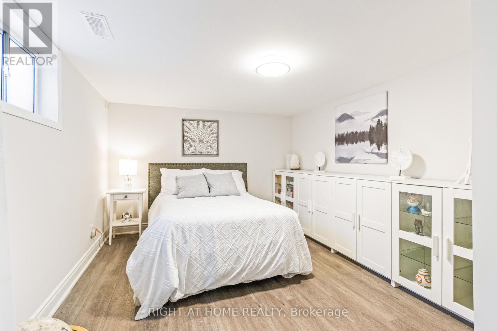 735 Srigley Street, Newmarket, Ontario L3Y 1X6 - Photo 15 - N13243628