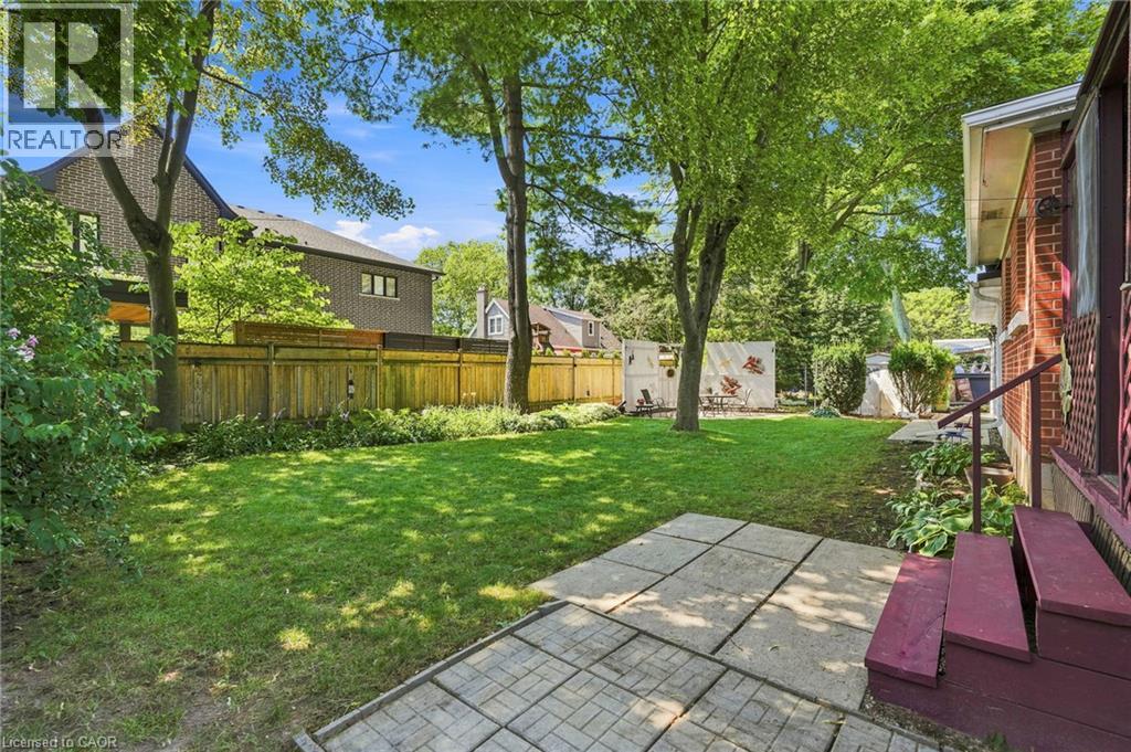70 Floresta Court, Ancaster, Ontario  L9G 1R8 - Photo 31 - 40852702