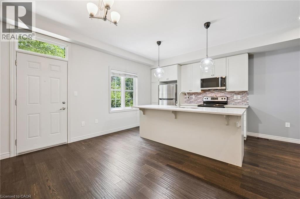 6 Beatrice Lane, Kitchener, Ontario  N2H 0B3 - Photo 5 - 40852282