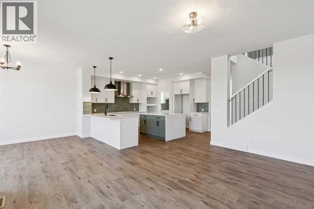 58 Bridgeport Circle, Chestermere, Alberta  T1X 3E9 - Photo 12 - A2324721