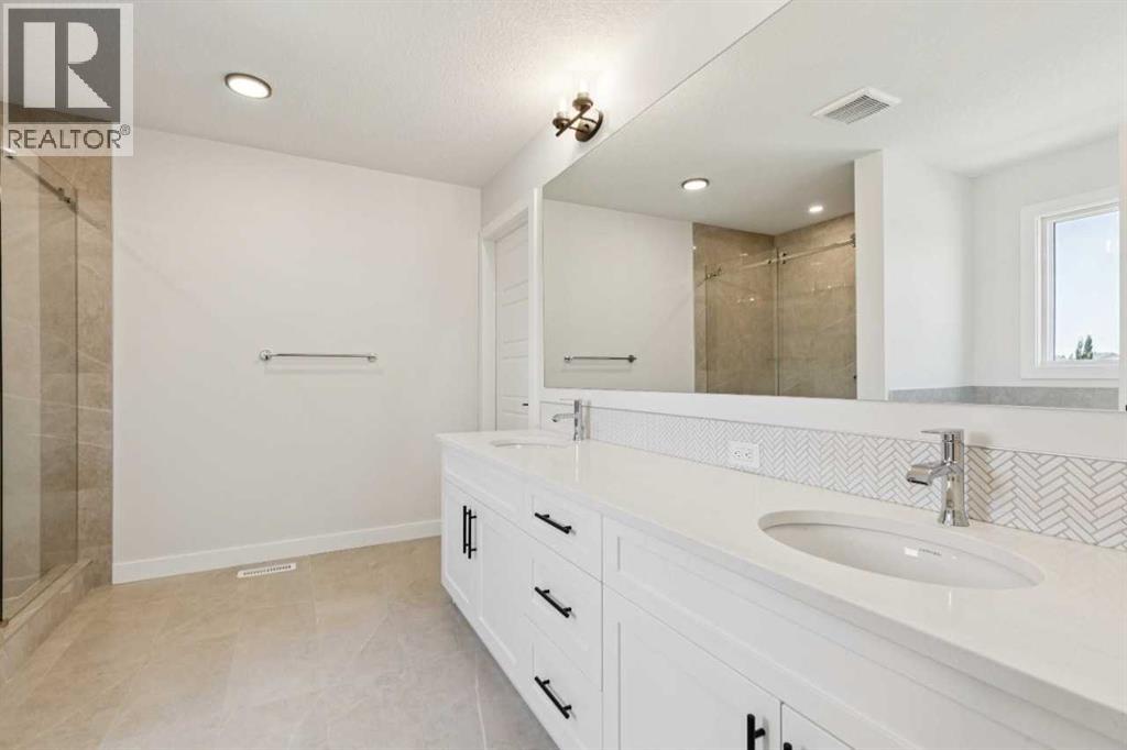 58 Bridgeport Circle, Chestermere, Alberta  T1X 3E9 - Photo 28 - A2324721