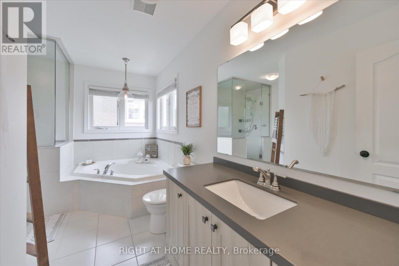 1259 Aldsworth Crescent, Oshawa, Ontario  L1K 0S5 - Photo 23 - E13586816