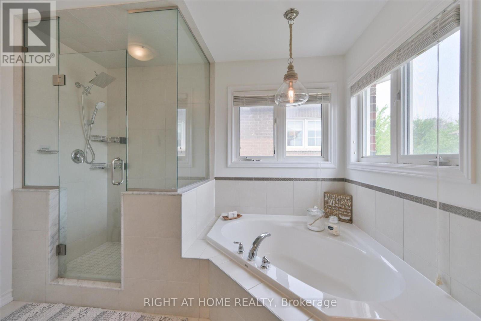 1259 Aldsworth Crescent, Oshawa, Ontario  L1K 0S5 - Photo 24 - E13586816