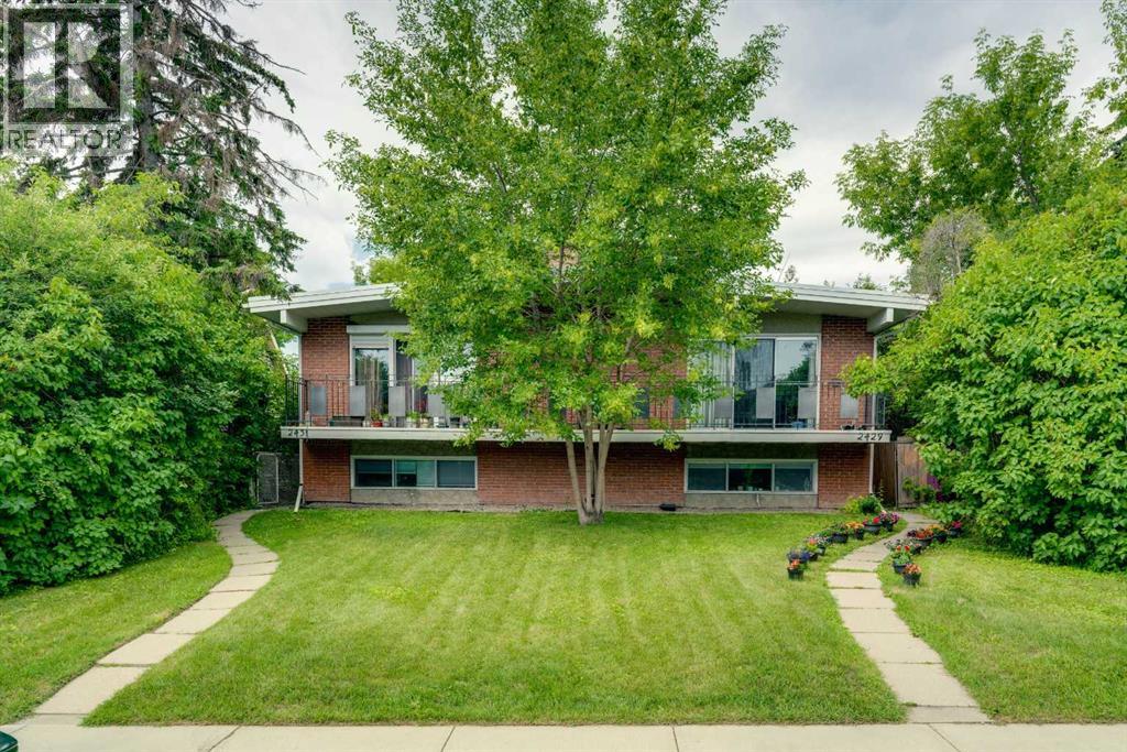 2431 & 2429 26 Street SW, Calgary, Alberta