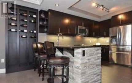 813 - 240 Villagewalk Boulevard, London North, Ontario  N6G 0P6 - Photo 7 - X13637370