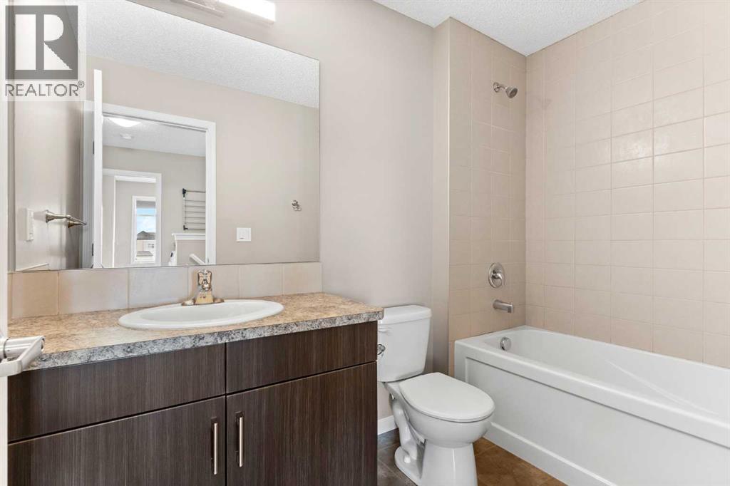 132 Windford Grove SW, Airdrie, Alberta  T4B 4A5 - Photo 20 - A2308026