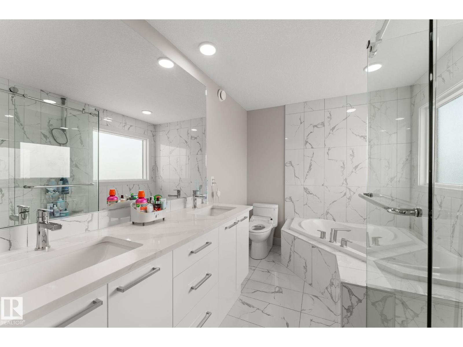 12383 176 Av Nw, Edmonton, Alberta  T5X 0L3 - Photo 30 - E4502081