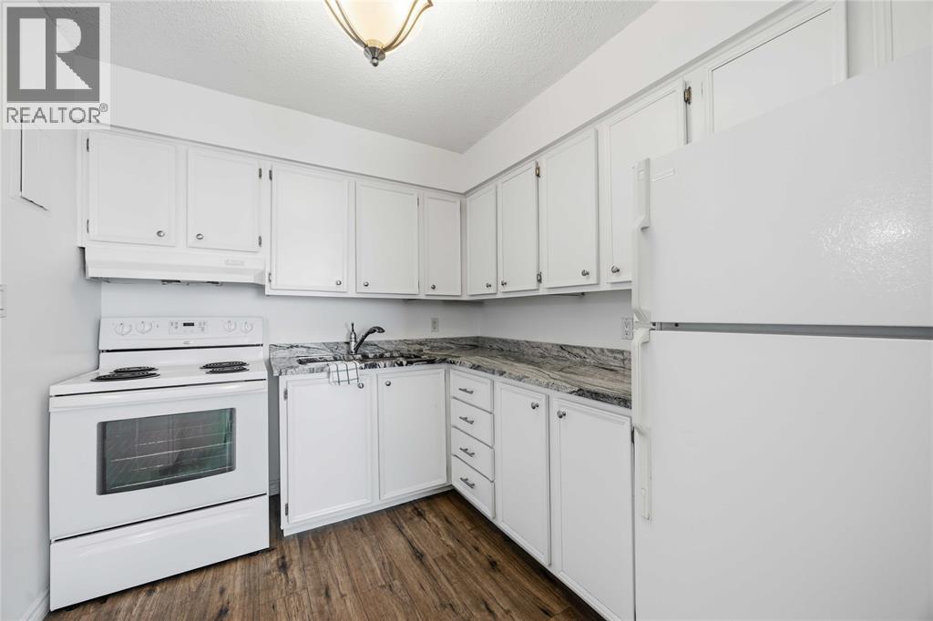 155 Front Street North Unit# 1004, Sarnia, Ontario  N7T 7V6 - Photo 6 - 26015094