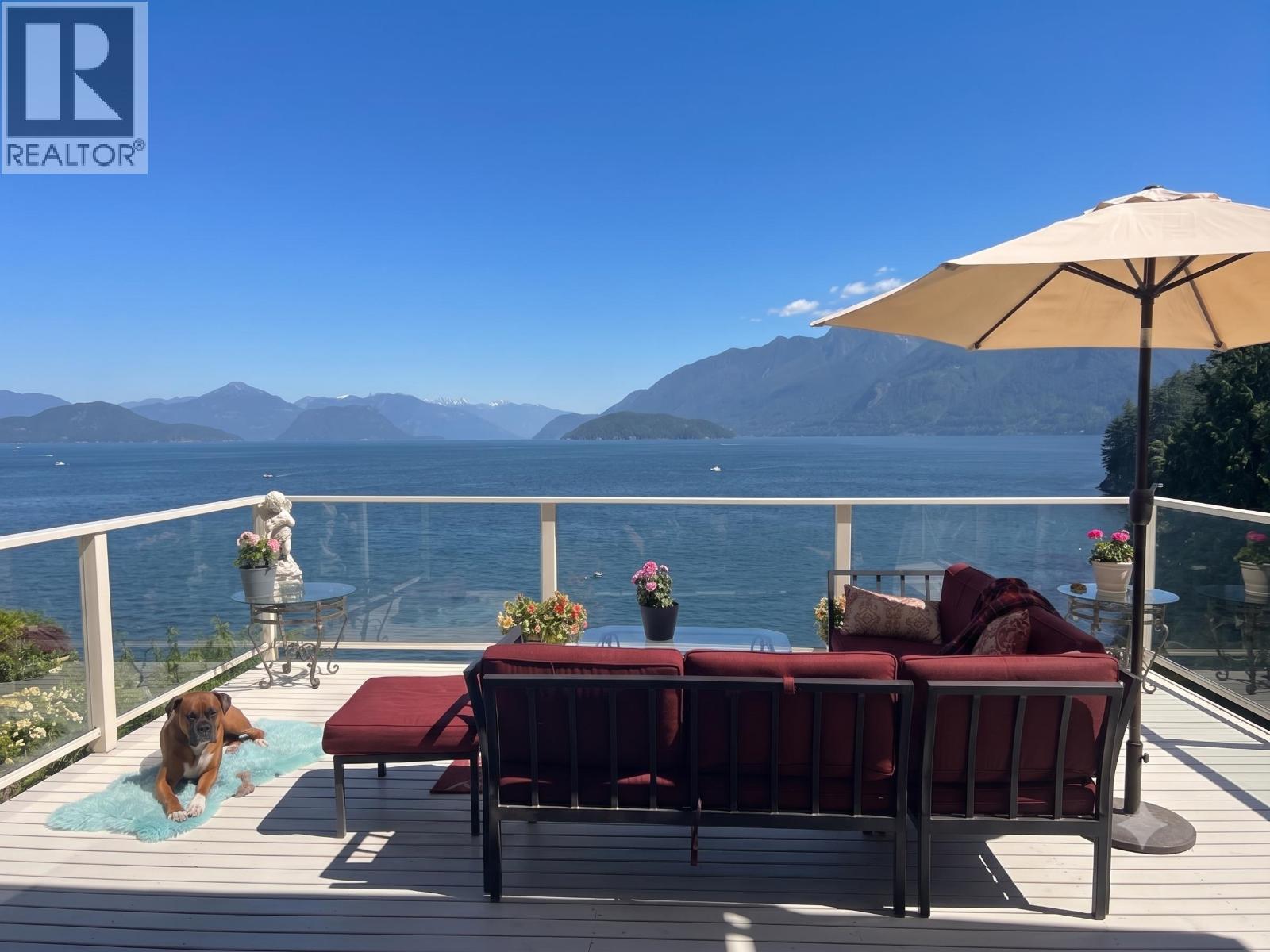 7145 Cliff Road, West Vancouver, British Columbia  V7W 2L3 - Photo 2 - R3152433
