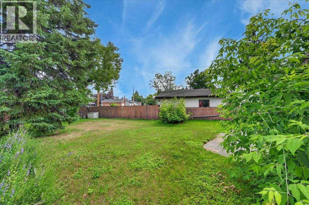 7804 34 Avenue NW, Calgary, Alberta  T3B 1P3 - Photo 40 - A2327515