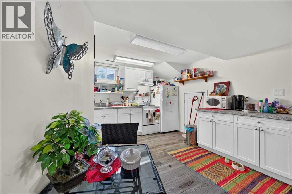 7804 34 Avenue NW, Calgary, Alberta  T3B 1P3 - Photo 25 - A2327515