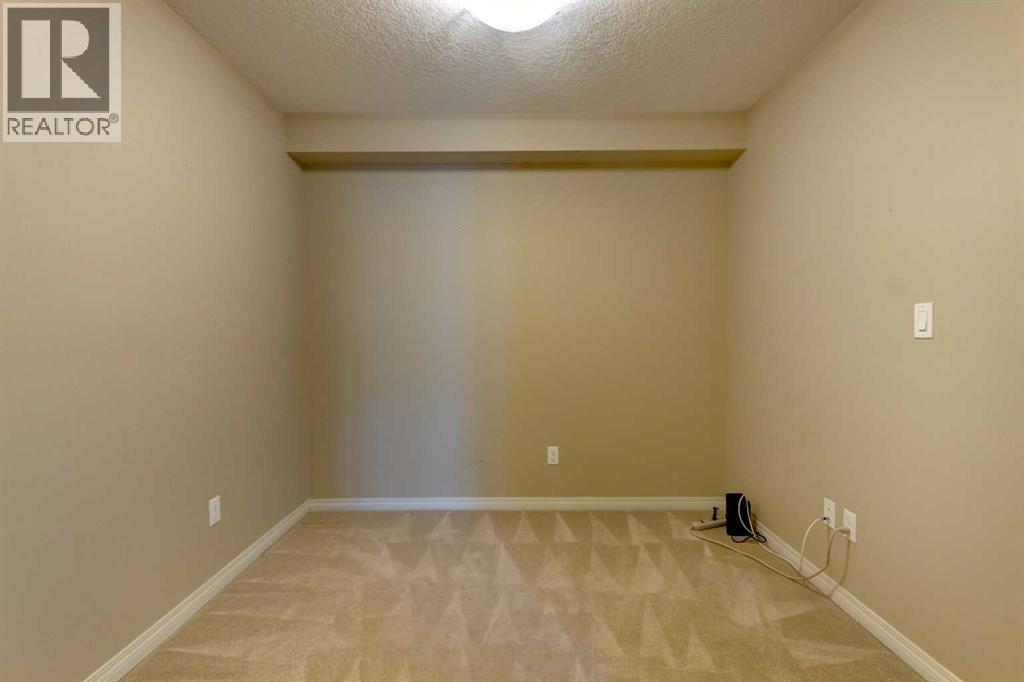 102, 304 Cranberry Park SE, Calgary, Alberta  T3M 1W2 - Photo 15 - A2330290