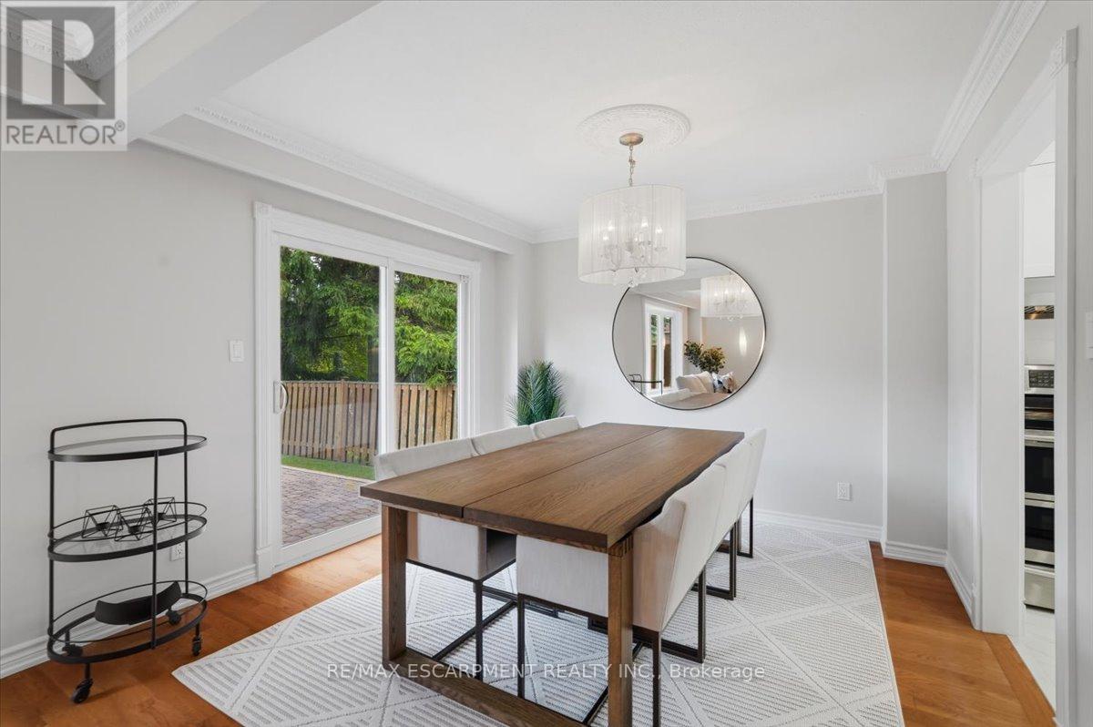 19 Picola Court, Toronto, Ontario  M2H 2N2 - Photo 6 - C13637328