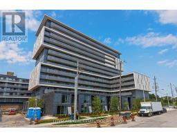 425 - 120 VARNA DRIVE, Toronto, Ontario