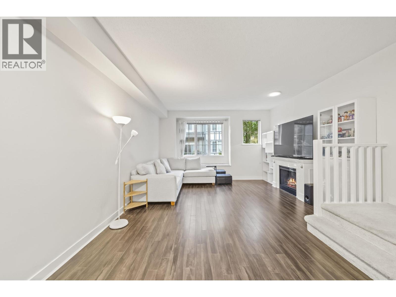 30 8533 Cumberland Place, Burnaby, British Columbia  V3N 5C1 - Photo 5 - R3152534