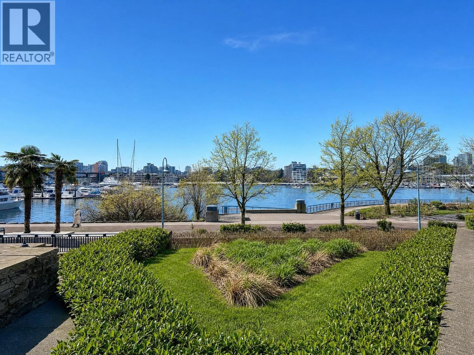 302 1228 Marinaside Crescent, Vancouver, British Columbia V6Z 2W4 - Photo 27 - R3152552