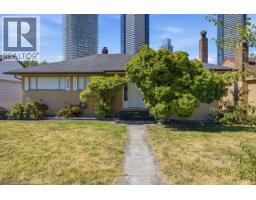 4656 BRENTLAWN DRIVE, Burnaby, British Columbia