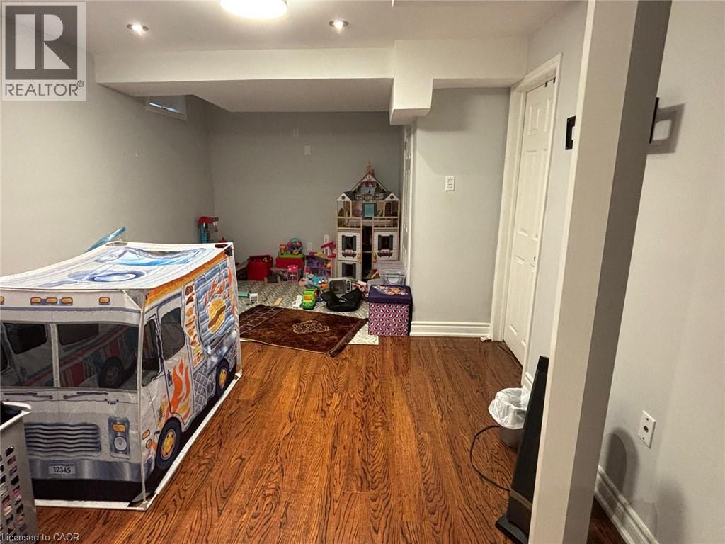 1377 Inuit Trail, Mississauga, Ontario  L5N 7R8 - Photo 3 - 40853047