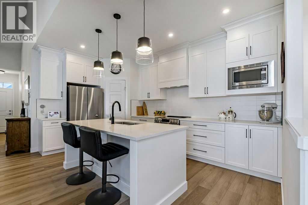 50 Drake Landing Square, Okotoks, Alberta  T1S 0R4 - Photo 12 - A2334644