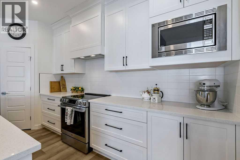 50 Drake Landing Square, Okotoks, Alberta  T1S 0R4 - Photo 13 - A2334644