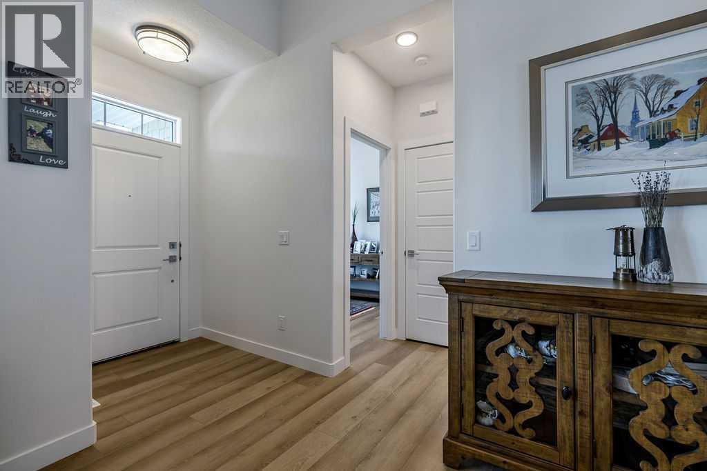 50 Drake Landing Square, Okotoks, Alberta  T1S 0R4 - Photo 5 - A2334644