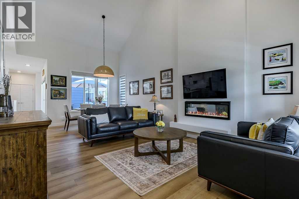 50 Drake Landing Square, Okotoks, Alberta  T1S 0R4 - Photo 6 - A2334644