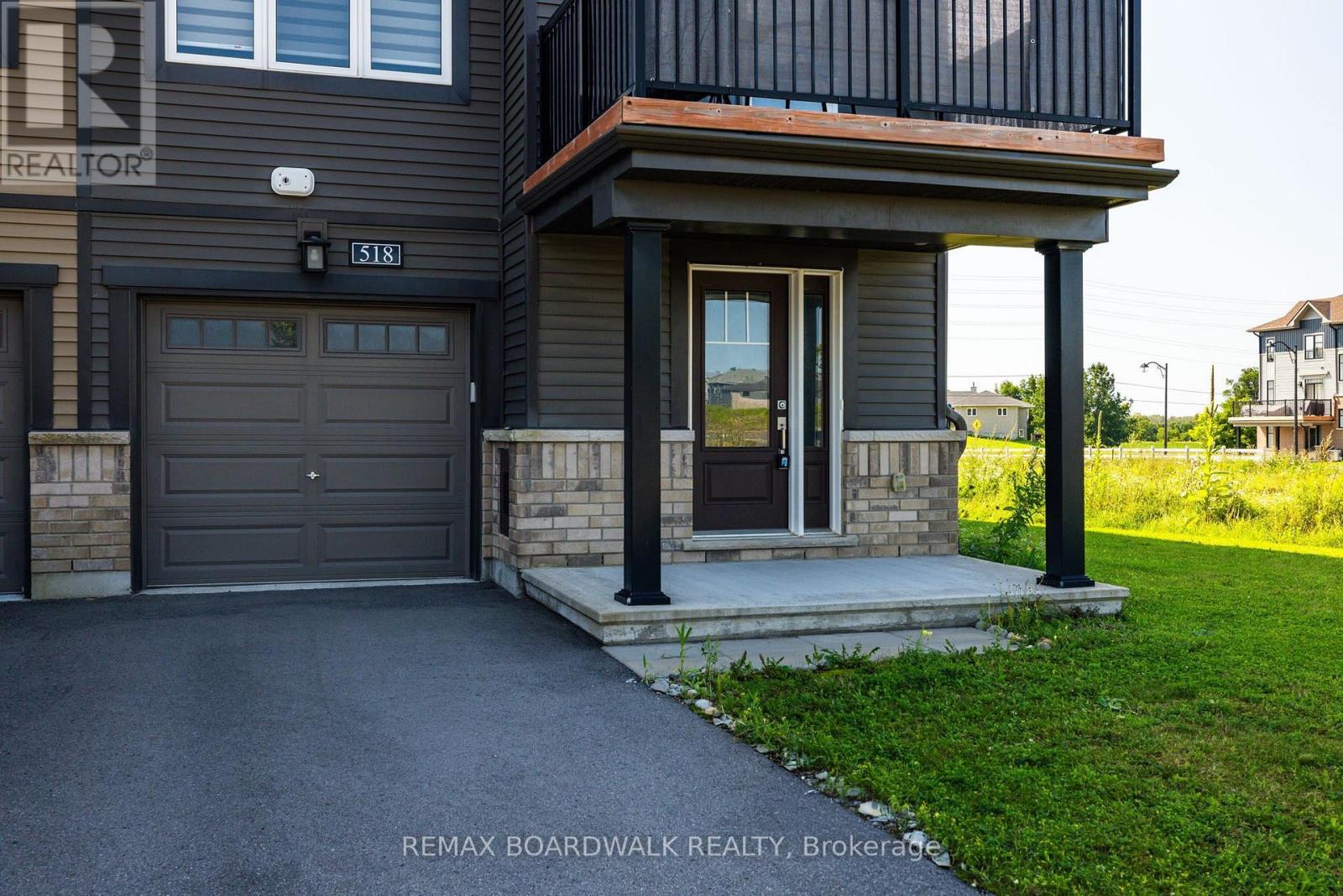 B - 518 Aglish Mews, Ottawa, Ontario  K2C 3H2 - Photo 3 - X13634118