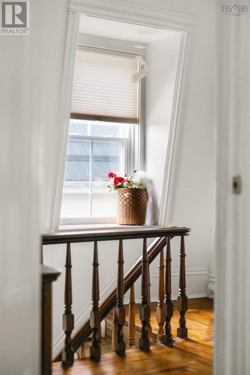 51 Fox Street, Lunenburg, Nova Scotia  B0J 2C0 - Photo 31 - 202618261