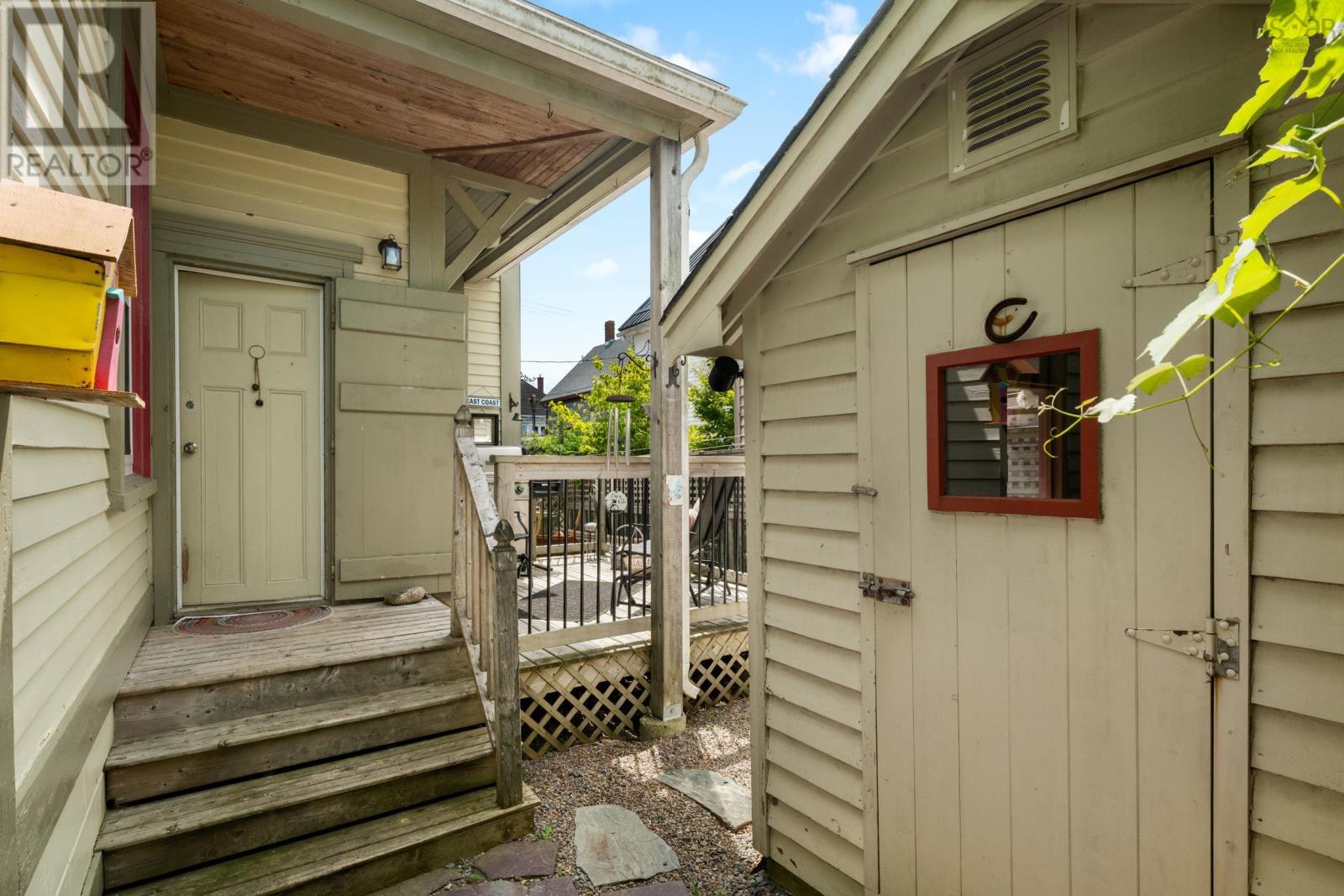 51 Fox Street, Lunenburg, Nova Scotia  B0J 2C0 - Photo 45 - 202618261