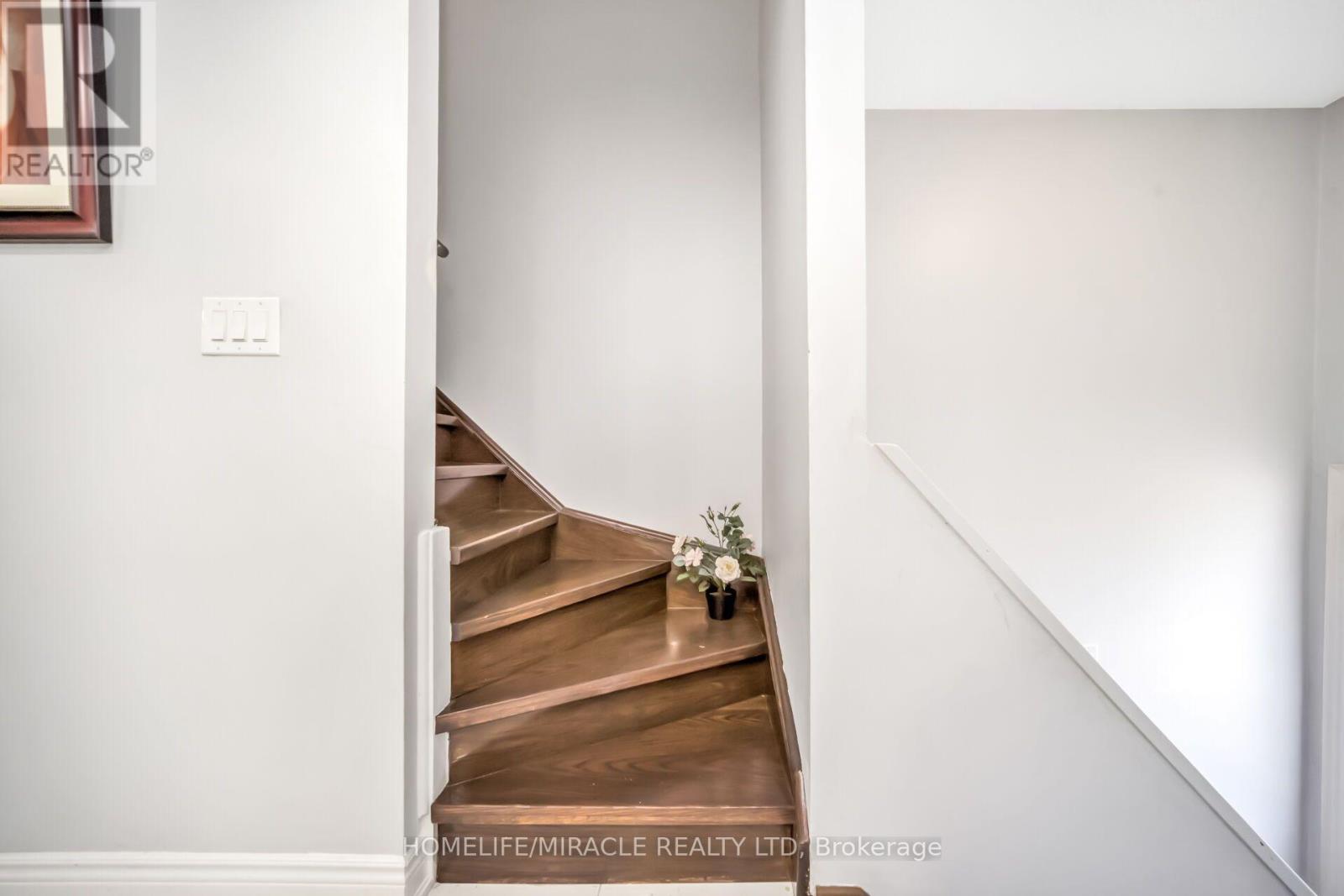 25 Carleton Place, Brampton, Ontario L6T 3Z4 - Photo 20 - W13637336