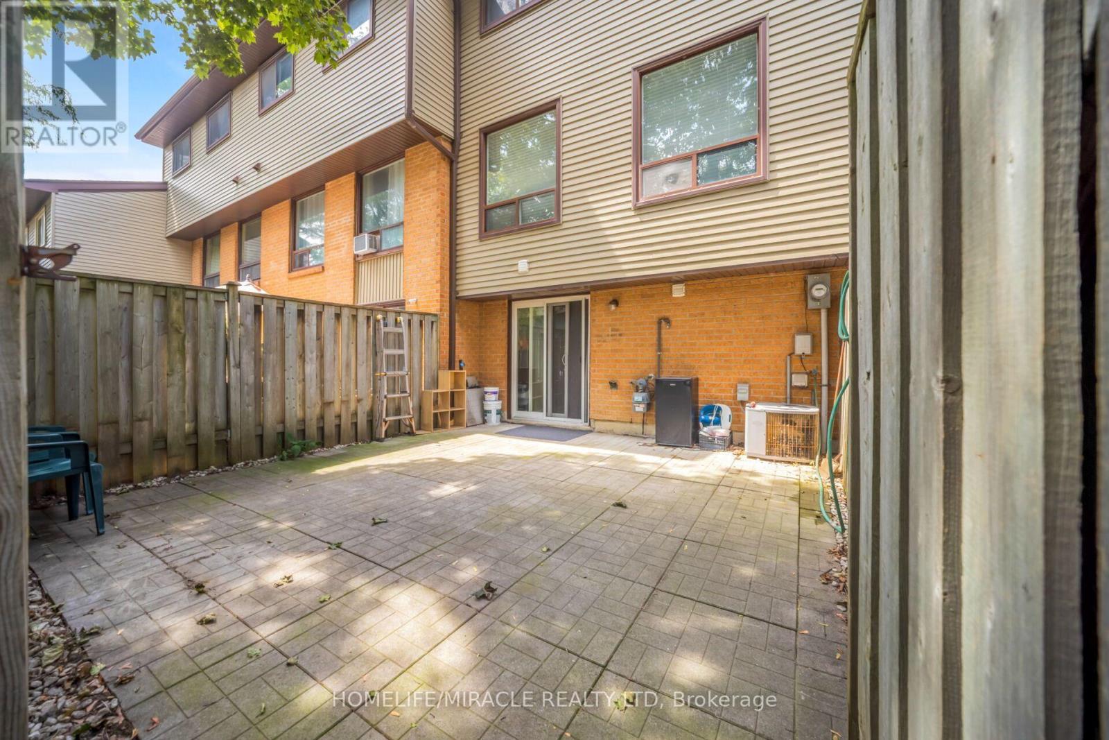 25 Carleton Place, Brampton, Ontario L6T 3Z4 - Photo 39 - W13637336