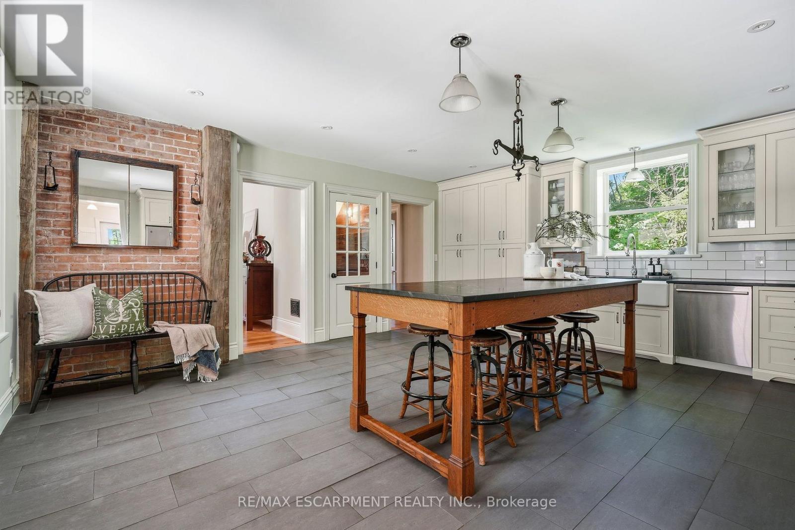 5515 Blind Line, Burlington, Ontario  L7P 0B1 - Photo 17 - W13637358