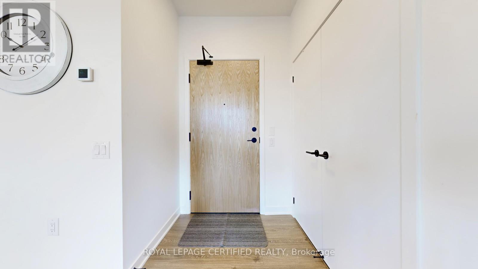 205 - 2495 Eglinton Avenue W, Mississauga, Ontario  L5M 2V8 - Photo 28 - W13637362