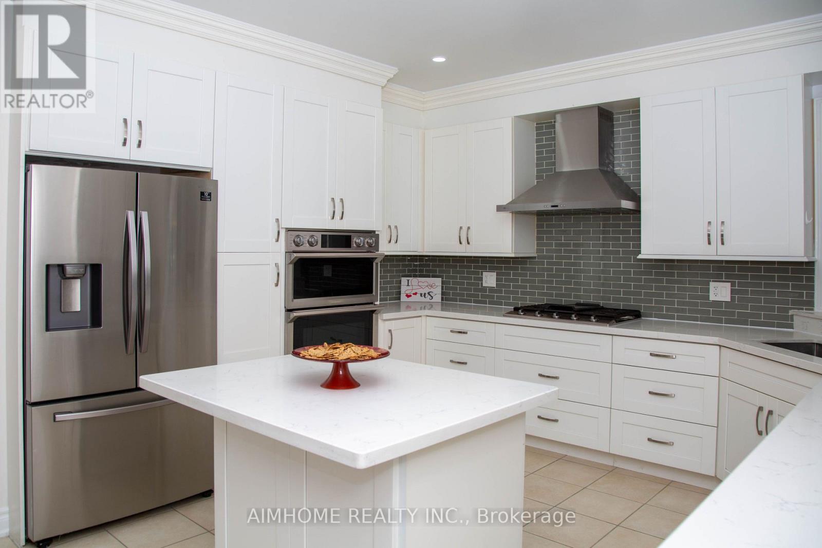 72 Brass Drive, Richmond Hill, Ontario  L4E 4T5 - Photo 10 - N13634836