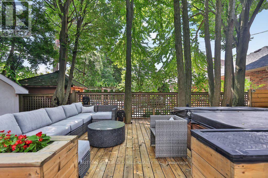51 Princeton Road, Toronto, Ontario  M8X 2E3 - Photo 45 - W13601960