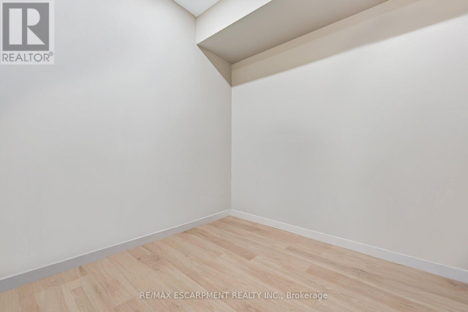 220 - 150 Oak Park Boulevard, Oakville, Ontario  L6H 3P2 - Photo 44 - W13637302
