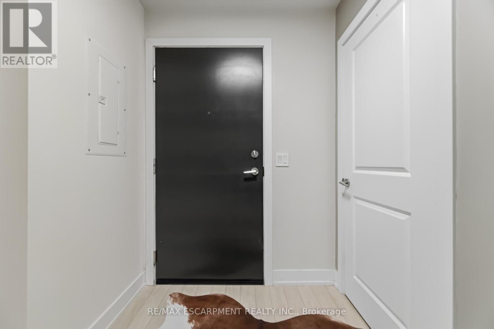 220 - 150 Oak Park Boulevard, Oakville, Ontario  L6H 3P2 - Photo 8 - W13637302
