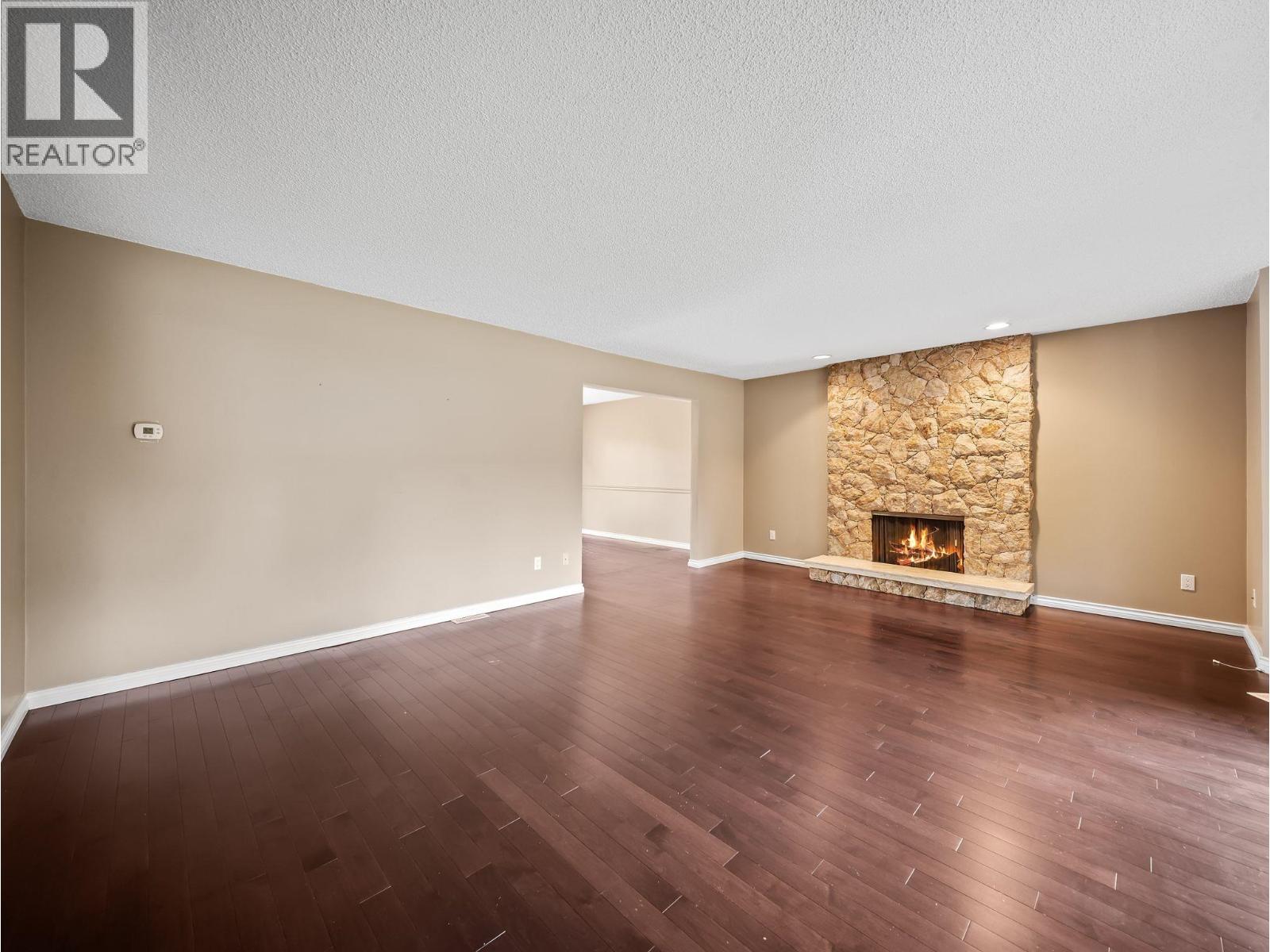 4237 Candlewood Drive, Richmond, British Columbia  V7C 4V9 - Photo 5 - R3152399