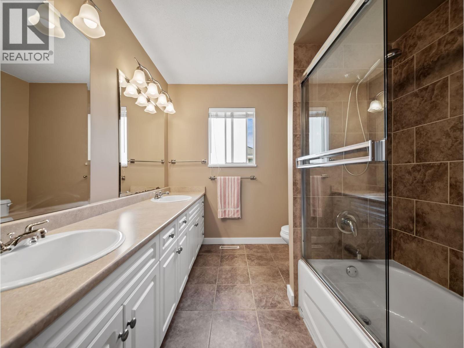 4237 Candlewood Drive, Richmond, British Columbia  V7C 4V9 - Photo 28 - R3152399