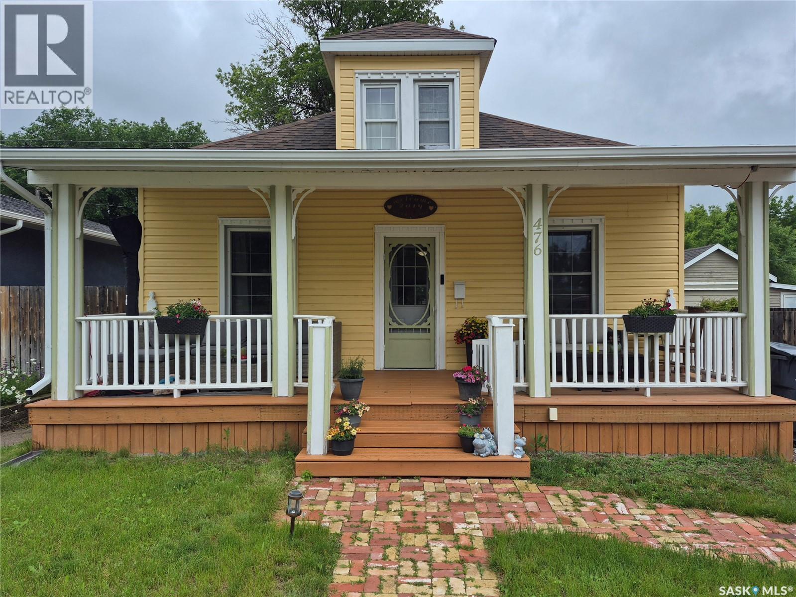 476 9th Avenue NE, Swift Current, Saskatchewan  S9H 2R4 - Photo 45 - SK040916