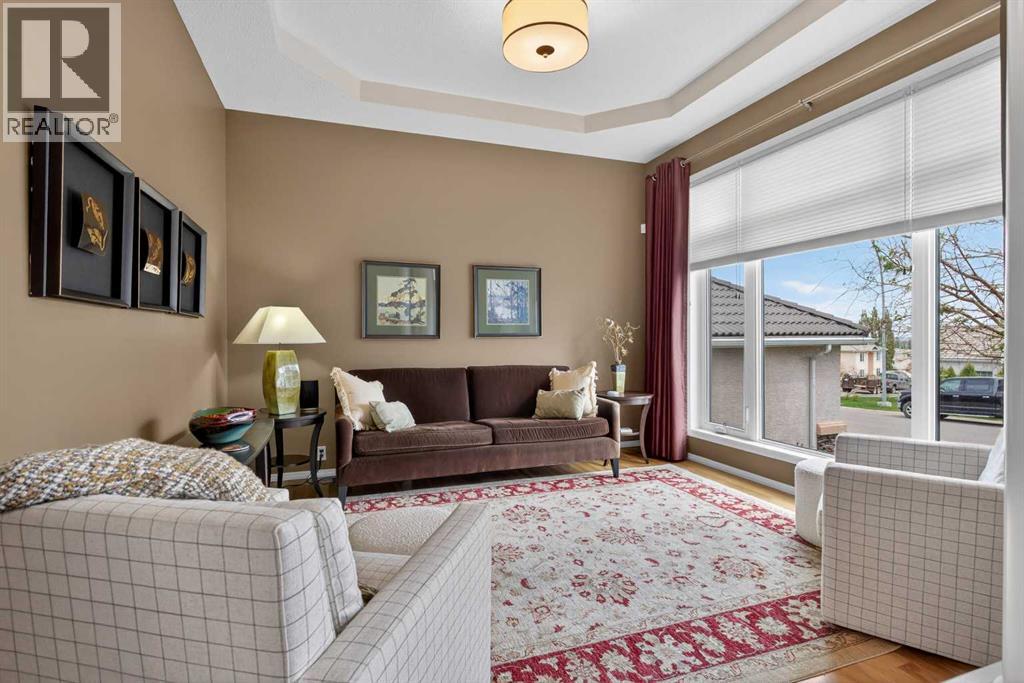 15 Hampstead Rise NW, Calgary, Alberta  T3A 6B4 - Photo 6 - A2321927