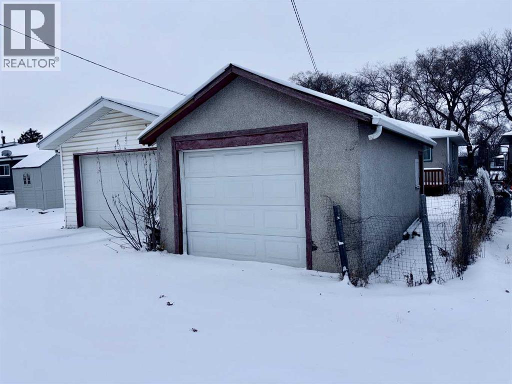 5019 51 Street, Mannville, Alberta  T0B 2W0 - Photo 24 - A2275244