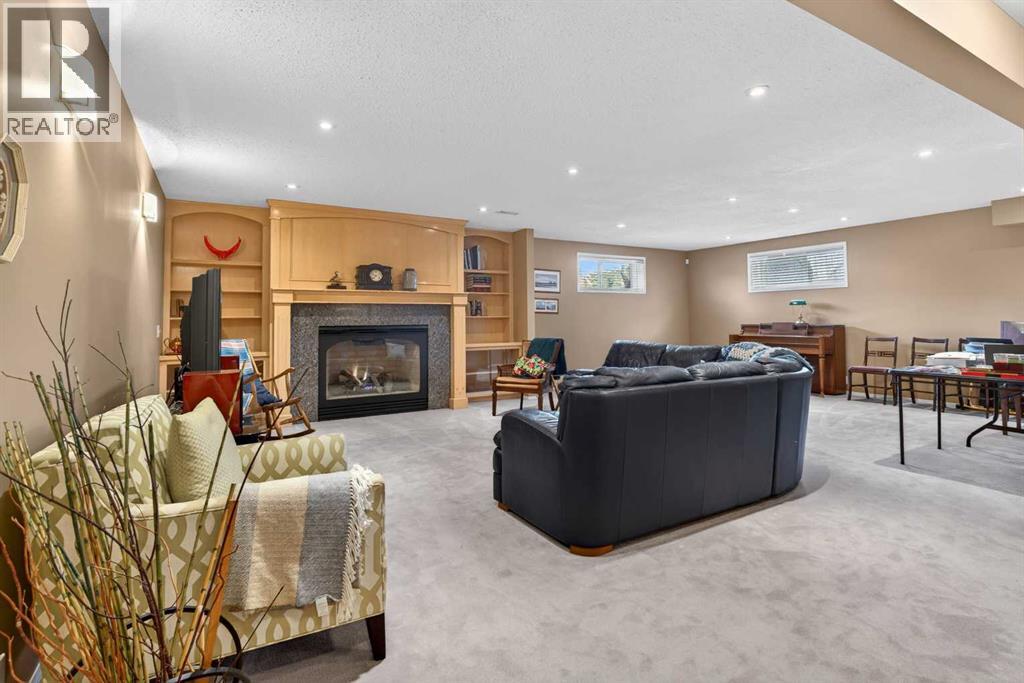 15 Hampstead Rise NW, Calgary, Alberta  T3A 6B4 - Photo 30 - A2321927