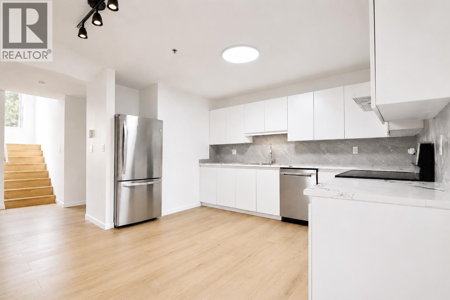 43 7345 Sandborne Avenue, Burnaby, British Columbia  V3N 4W6 - Photo 11 - R3152190