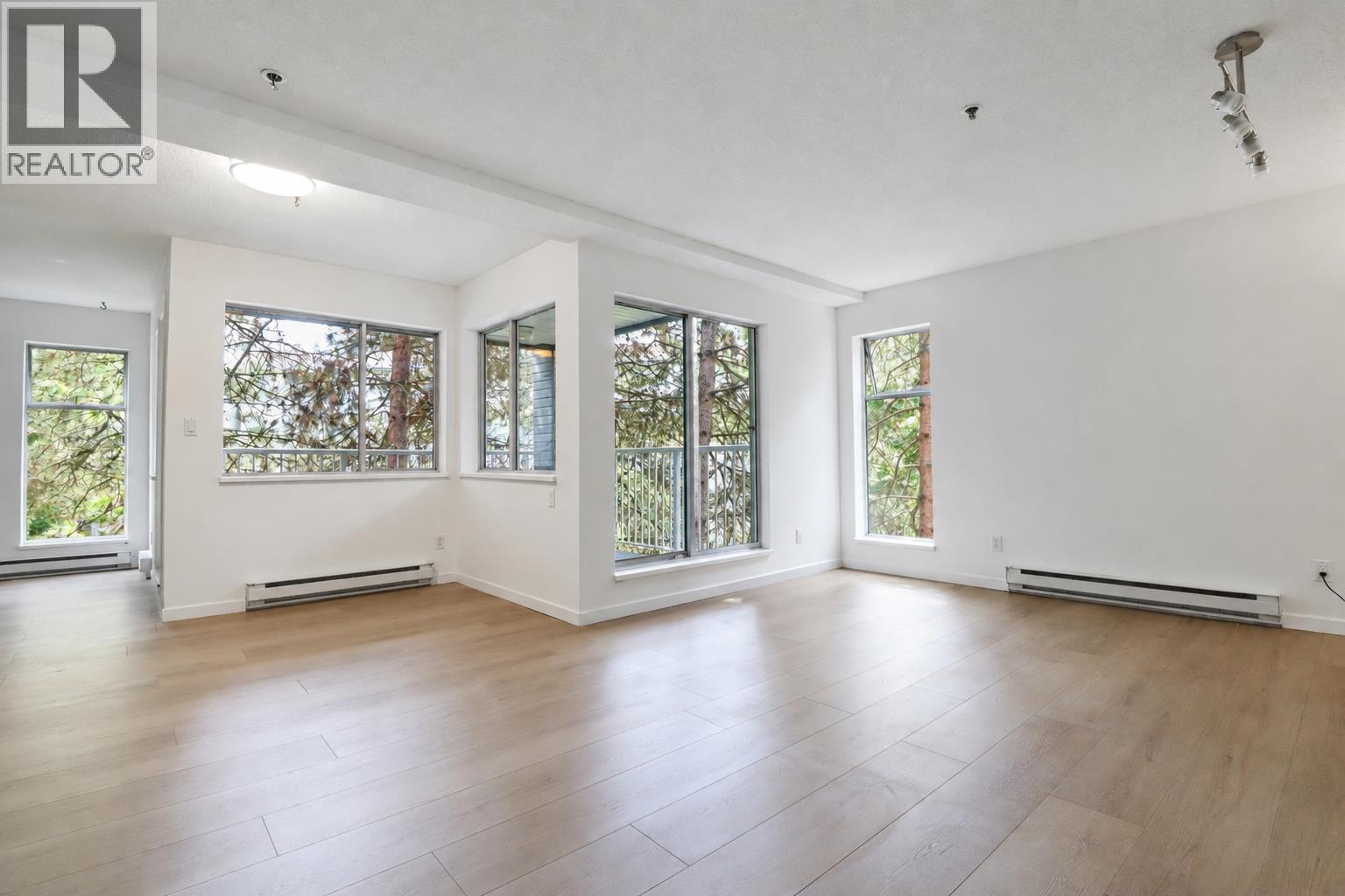 43 7345 Sandborne Avenue, Burnaby, British Columbia  V3N 4W6 - Photo 5 - R3152190