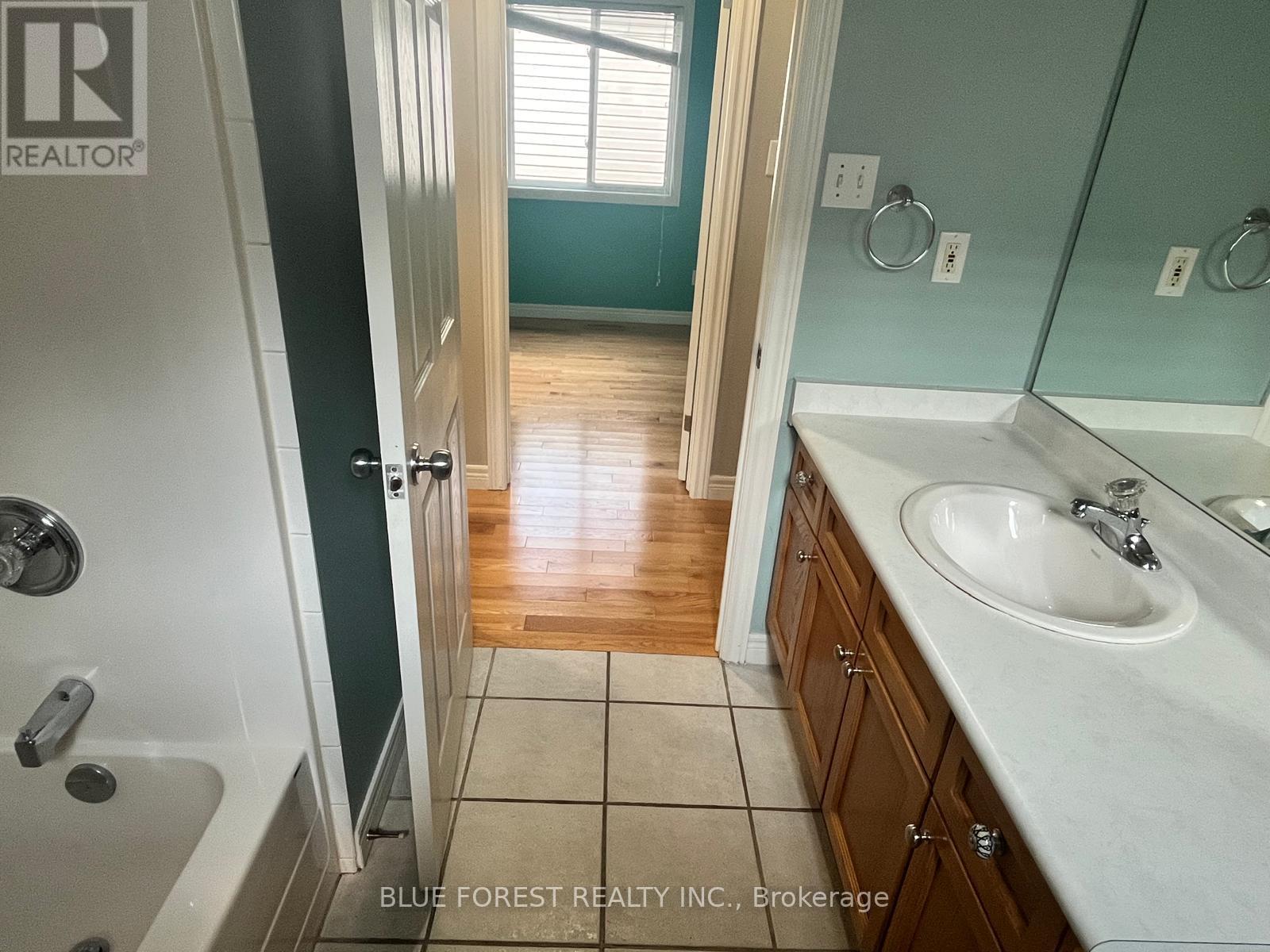 1828 Marconi Boulevard, London East, Ontario  N5V 4Y1 - Photo 13 - X13624708