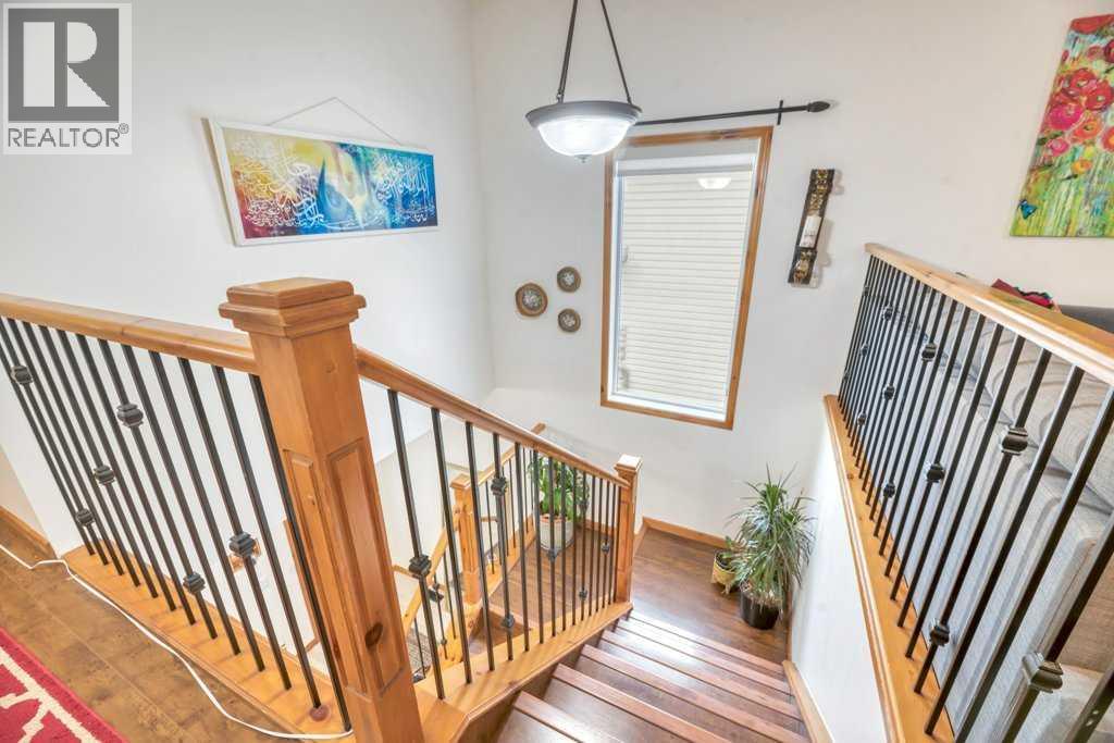 22 Kincora Heights NW, Calgary, Alberta  T3R 1N3 - Photo 18 - A2311151
