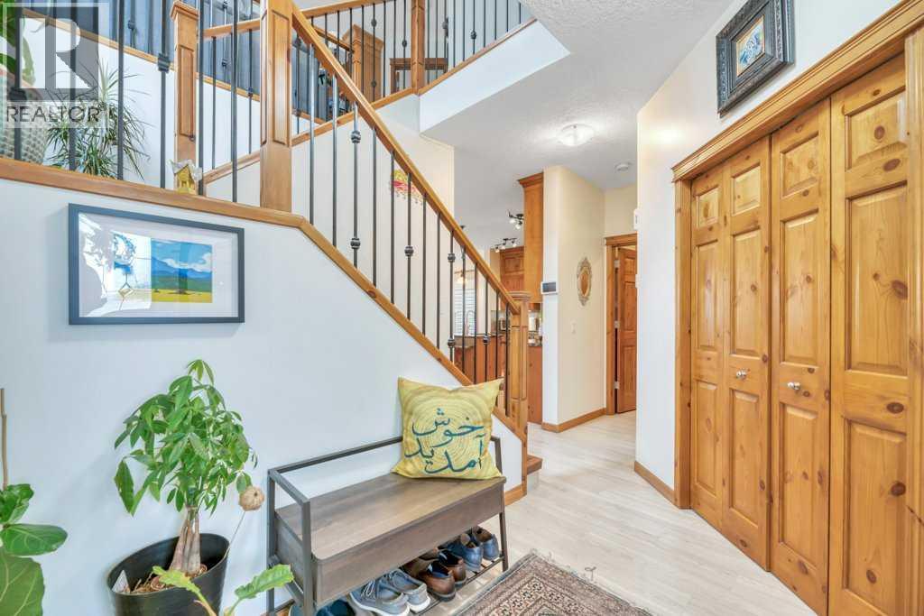 22 Kincora Heights NW, Calgary, Alberta  T3R 1N3 - Photo 4 - A2311151