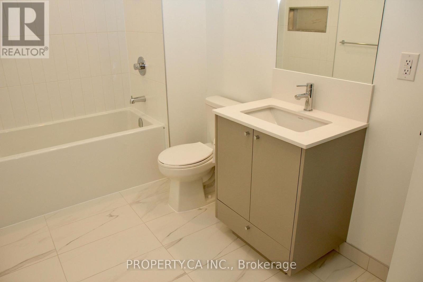 1904 - 10 Oak Street, Toronto, Ontario  M5A 0Z1 - Photo 11 - C13637432